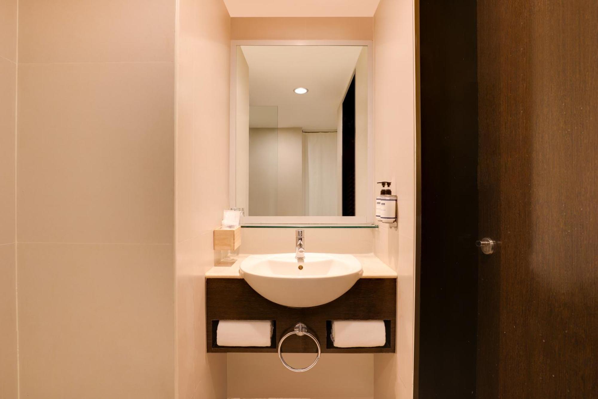 Keys Select By Lemon Tree Hotels, Hosur Road, Bengaluru Luaran gambar
